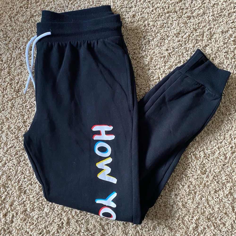 🏝Friends Sweats🏝